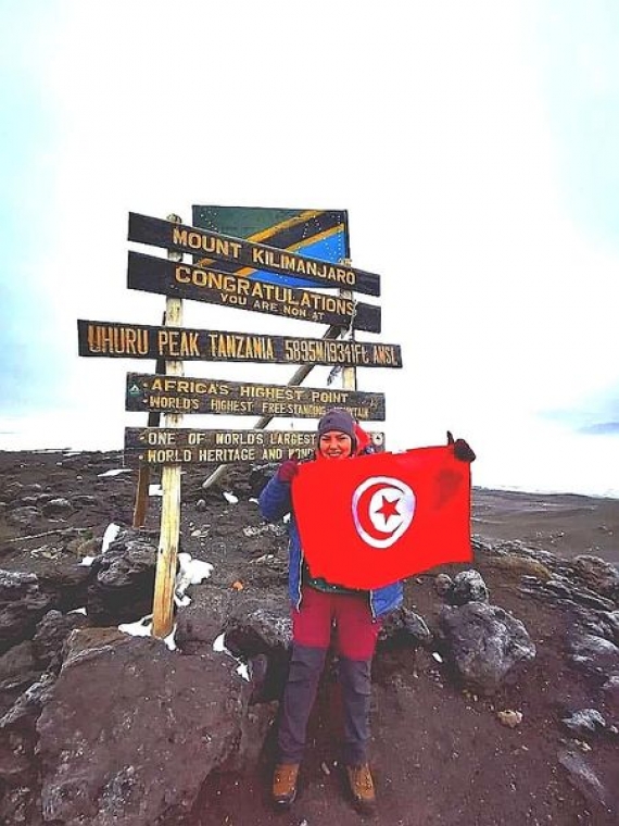 التونسية أروى مراد تتمكن من صعود قمة جبل كليمنجارو