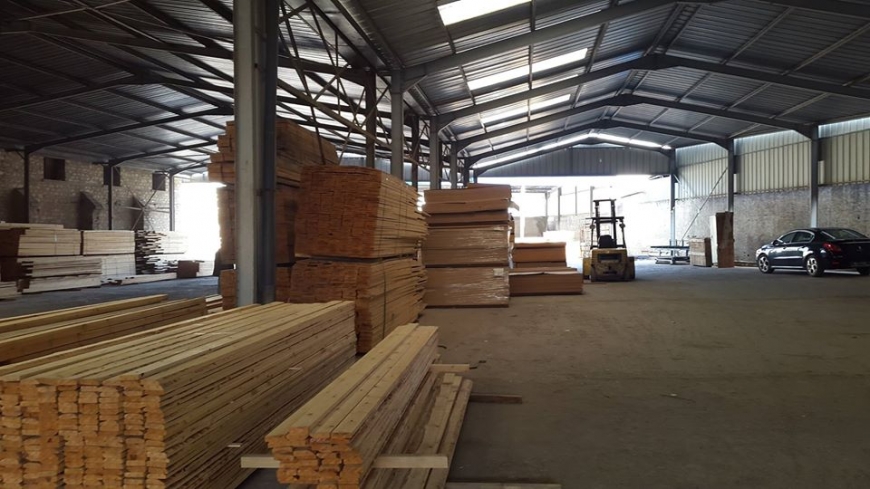 Acquisition de trois soci&eacute;t&eacute;s op&eacute;rant dans le secteur du bois