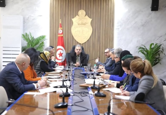 مشروع ترميم نزل خليج الشمس بالحمامات محور جلسة عمل بإشراف وزير الشباب والرياضة