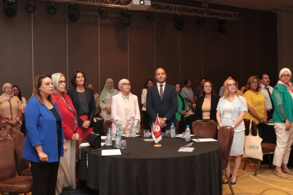 وزيرة الأسرة تفتتح اليوم الدراسي حول "الإدماج الاقتصادي للمرأة في المجال الفلاحي"