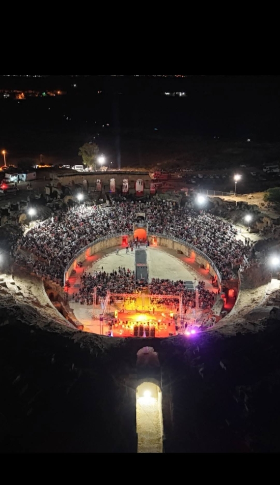 اختتام المهرجان الدولي للفنون الشعبية بأوذنة: عرض "ربيخة" بين وفاء الأصالة وتجديد المعنى